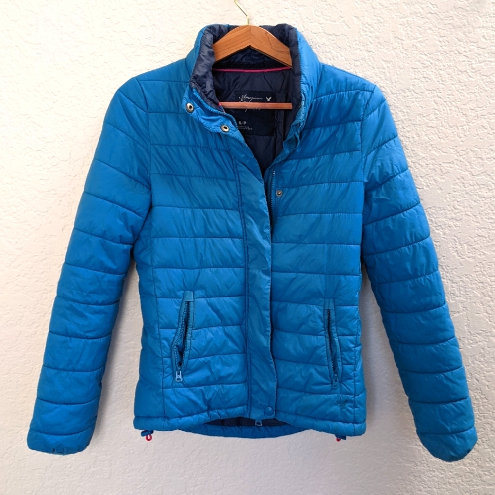 AEO Blue Puffer Jacket Small